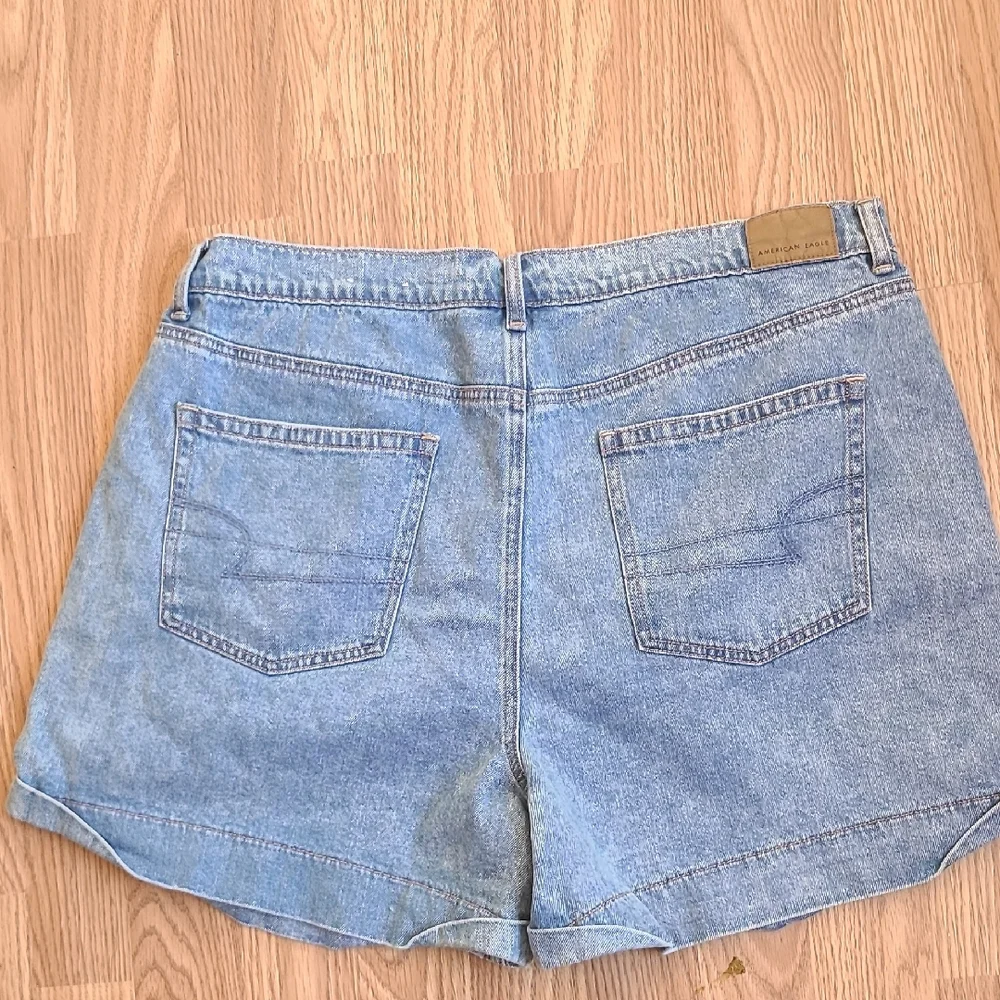 American Eagle Outfitters Light Blue Jean Shorts - Picture 4 of 7